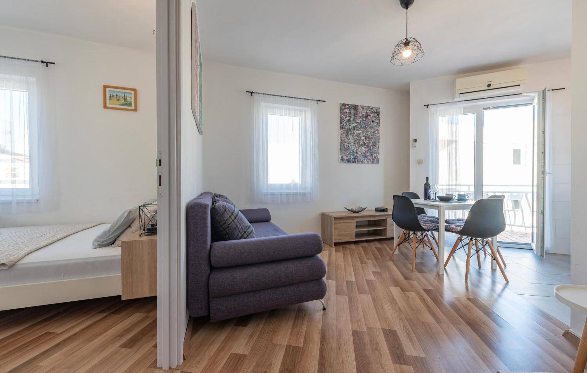 Apartman Iva Новаля Екстериор снимка